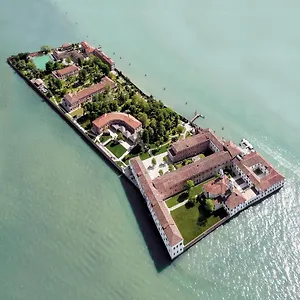 Isola Di San Servolo - Centro Szálloda Velence
