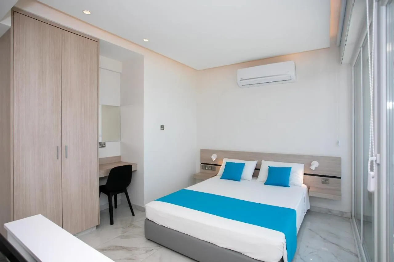 Les Palmiers Sunorama Beach Apartments Larnaca Chypre